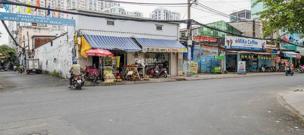 Cần bán nhà ở vị trí tiềm năng Hùng Vương, Hồ Chí Minh bán ngay với giá thực tế chỉ 120 tỷ có diện tích chung 700m2 cảm ơn bạn đã đọc tin