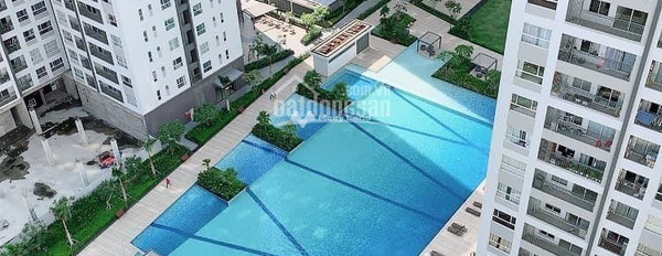 Cho thuê căn hộ có diện tích khoảng 83m2 vị trí thuận lợi gần Nguyễn Hữu Thọ, Hồ Chí Minh thuê ngay với giá sang tên chỉ 14 triệu/tháng-03