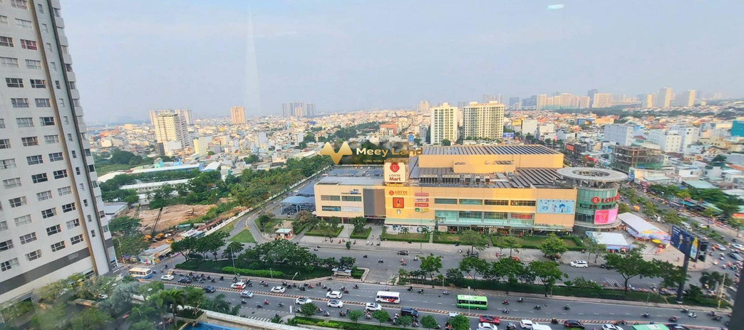 Không ở nữa nên, bán chung cư diện tích rộng là 99m2 giá bán tốt bất ngờ 4.4 tỷ vị trí mặt tiền nằm ở Nguyễn Hữu Thọ, Hồ Chí Minh, ngôi căn hộ gồm có ...