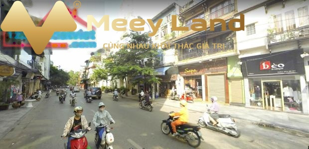 Cần bán nhà ở vị trí đẹp tọa lạc tại Phường Hàng Gai, Quận Hoàn Kiếm giá hấp dẫn chỉ 220 tỷ diện tích rộng 300 m2 cám ơn quý khách đã đọc tin