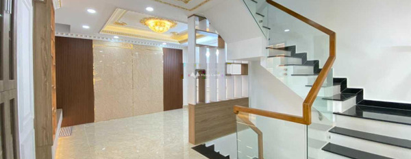 Nhà gồm 5 PN bán nhà ở diện tích rộng 63m2 bán ngay với giá khủng chỉ 8.9 tỷ mặt tiền tọa lạc trên Đường 18, Hồ Chí Minh-02