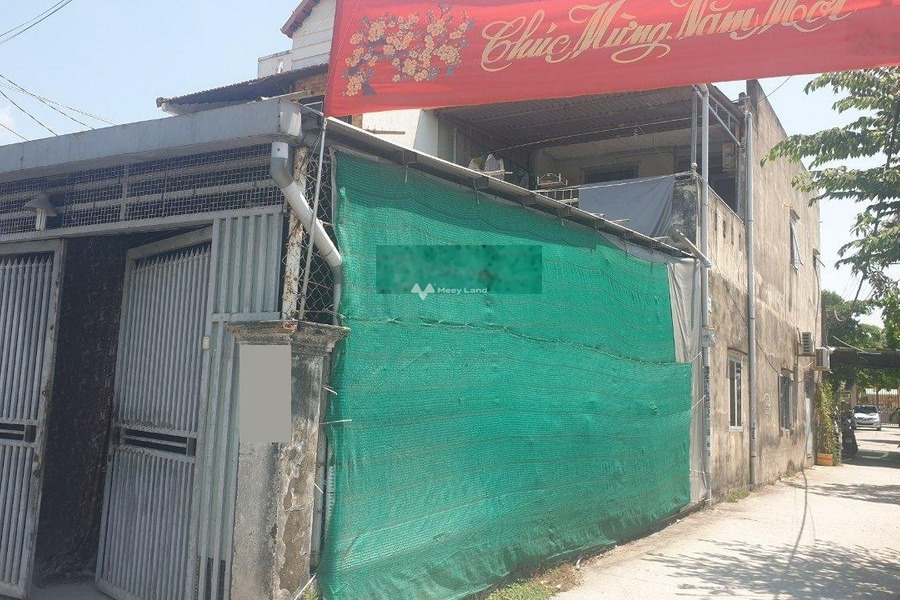 Trong nhà 3 PN bán nhà bán ngay với giá thị trường 4.1 tỷ có diện tích chung là 106m2 Phía trong Thạnh Xuân, Quận 12-01