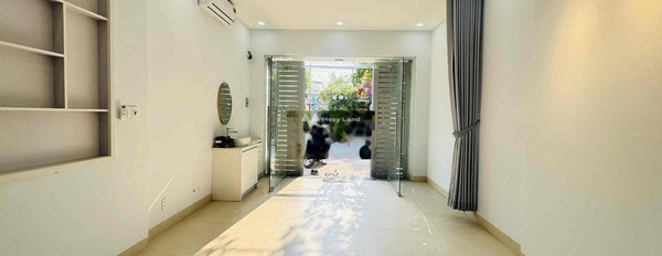 Nhà 3 PN cho thuê nhà ở diện tích 100m2 thuê ngay với giá phải chăng từ 10.5 triệu/tháng tại Thạnh Xuân 25, Hồ Chí Minh-02
