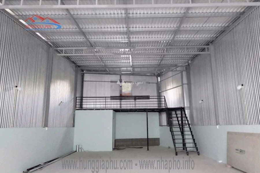 Việc khẩn cấp cho thuê mặt bằng diện tích thực là 300m2 vị trí đẹp tọa lạc ngay ở Thiên Giang, Hồ Chí Minh giá thuê chính chủ 8 triệu/tháng, khác-01