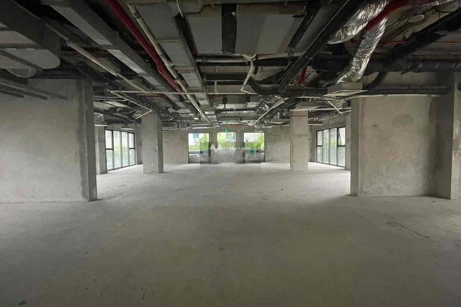 Nằm ngay bên trong Ngọc Hà, Hà Nội cho thuê sàn văn phòng có diện tích là 360m2 nội thất đẳng cấp Nội thất đầy đủ-01
