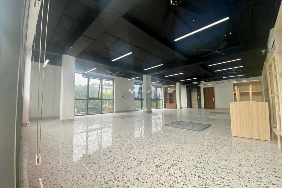 Tọa lạc tại Việt Hưng, Hà Nội cho thuê sàn văn phòng giá thuê cực êm 16 triệu/tháng với diện tích chuẩn 140m2-01