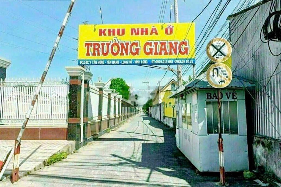 Bán nhà trên Đinh Tiên Hoàng, Vĩnh Long, diện tích 100m2-01