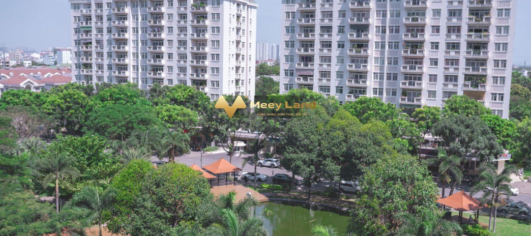 Nằm ở Quận 7, Hồ Chí Minh bán chung cư giá cực kì tốt 5 tỷ, trong căn hộ tổng quan gồm 3 phòng ngủ, 2 WC nhà phong thủy tốt