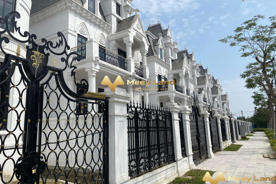 Dự án nằm phát triển Ciputra Hà Nội, bán liền kề vị trí ngay trên Lạc Long Quân, Hà Nội bán ngay với giá tốt bất ngờ chỉ 76 tỷ với dt 330m2, trong nhà...-01