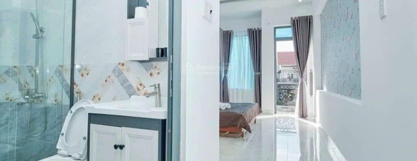 Bán nhà 1trệt 3lầu MT đường Chu Mạnh Trinh, P8 Tp Vũng Tàu DT 63m2 12 tỷ TL cách biển Bãi Sau 2p -02