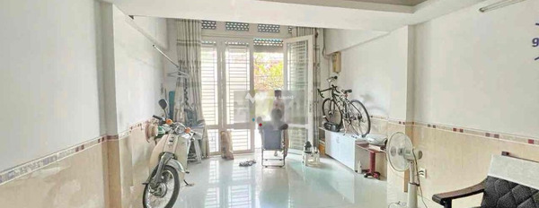 Cho thuê nhà vị trí thuận lợi tại Tân Thuận, Tân Thuận Tây, giá thuê đàm phán chỉ 25 triệu/tháng có diện tích rộng 60m2, căn nhà bao gồm có 6 PN-02