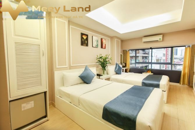 Giá cực sốc từ 138 triệu/tháng cho thuê Khách sạn dt đúng với trên ảnh 80 m2 vị trí trung tâm Quận 1, Hồ Chí Minh giá siêu rẻ
