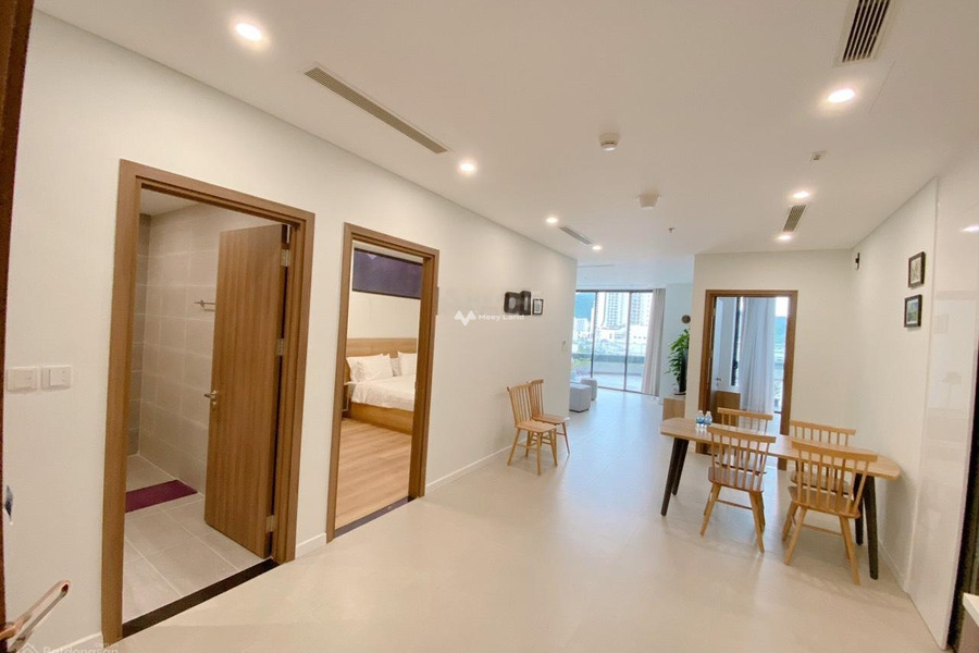 Hướng Đông - Bắc, bán chung cư nhìn chung gồm có Full nội thất vị trí thuận tiện ngay tại Vĩnh Hải, Khánh Hòa bán ngay với giá cực êm chỉ 6.9 tỷ-01