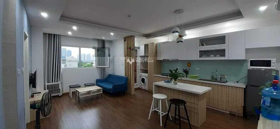 Cho thuê căn hộ diện tích gồm 50m2 vị trí tiềm năng Hoàng Quốc Việt, Hà Nội thuê ngay với giá mềm từ 10 triệu/tháng