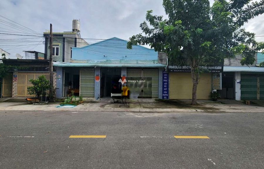 Bán nhà vị trí mặt tiền nằm ngay Phú Tân, Thủ Dầu Một giá bán chốt nhanh chỉ 3.15 tỷ diện tích chuẩn 150m2 hướng Đông tổng quan bên trong nhà có 5 PN-01