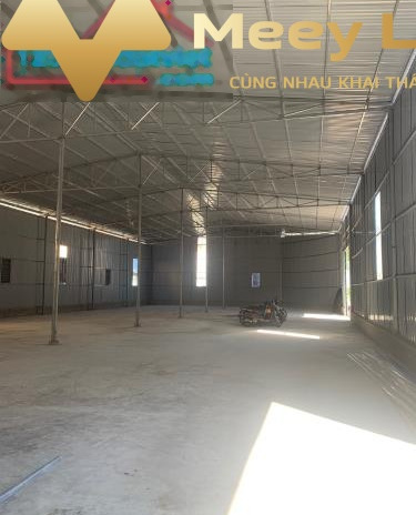 Cho thuê kho bãi tại Đường Quốc Lộ 21B, Thanh Oai, Hà Nội. Diện tích 300m2, giá 16,5 triệu/tháng