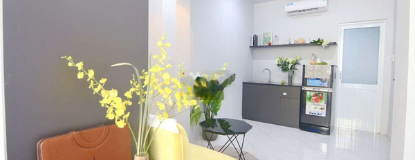 Cho thuê chung cư vị trí đẹp ngay tại Cô Giang, Quận 1 giá thuê đặc biệt chỉ 6 triệu/tháng-03