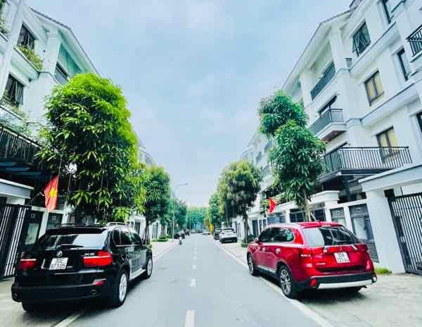 Cần bán biệt thự quận Hoàng Mai, Hà Nội giá 35 tỷ