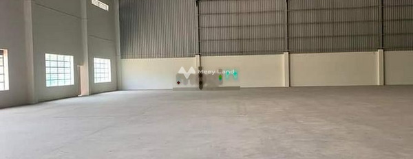 Nằm ở Cát Lái, Quận 2 cho thuê kho bãi 1200m2 giá thuê cực tốt 158.4 triệu/tháng hỗ trợ mọi thủ tục miễn phí, giá mùa dịch.-03