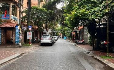 Bán nhà ngay tại Phạm Tuấn Tài, Hà Nội bán ngay với giá thỏa thuận chỉ 26.8 tỷ có diện tích gồm 90m2 trong nhà tổng quan có 5 PN-02