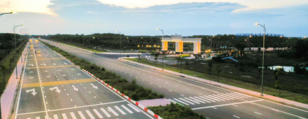 Giá bán siêu rẻ 1.38 tỷ bán đất diện tích đúng với trên ảnh 100m2 ngay Đường 25C, Phú Hội, hướng Đông-03