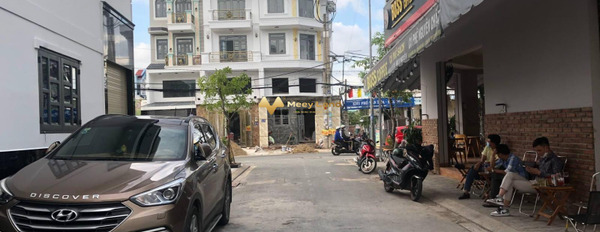 Bán đất mặt tiền nằm ngay trên Đường 18B, Hồ Chí Minh-03