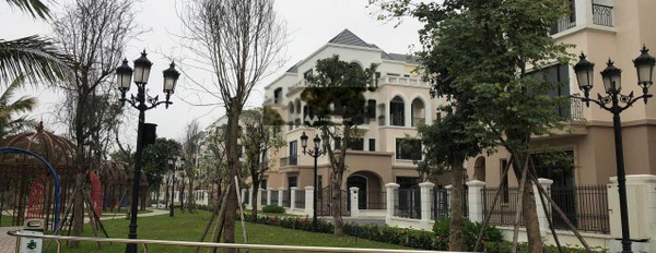 Vị trí mặt tiền gần Ba Đình, Hà Nội, bán biệt thự, giá bán đàm phán 31.1 tỷ có diện tích 225m2, ngôi nhà này có tổng 8 phòng ngủ lh biết chi tiết-02