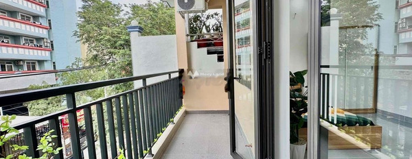 Cho thuê chung cư mặt tiền tọa lạc ở Phường 13, Hồ Chí Minh, căn hộ có tất cả 1 PN, 1 WC ban công view đẹp-02