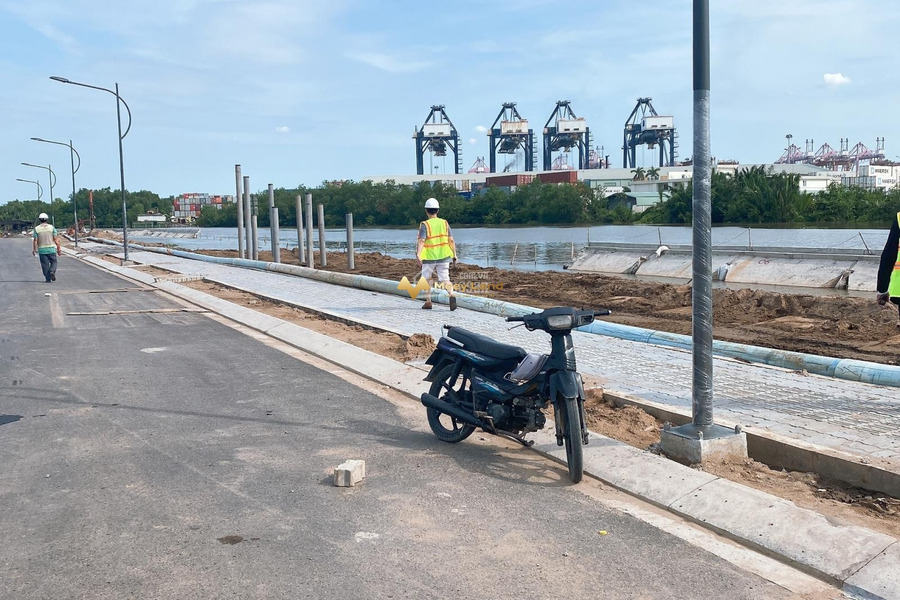 Do thiếu tiền bán liền kề vị trí tốt đặt nằm ngay Đường Vành Đai 3, Hồ Chí Minh vào ở luôn giá hạt dẻ chỉ 20 tỷ căn nhà có nội thất hài hòa Hoàn thiện...-01