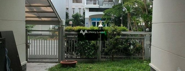 Bán biệt thự tọa lạc ở Quận 7, Hồ Chí Minh bán ngay với giá công khai 55 tỷ có diện tích thực 148m2, căn nhà gồm có 4 PN-03