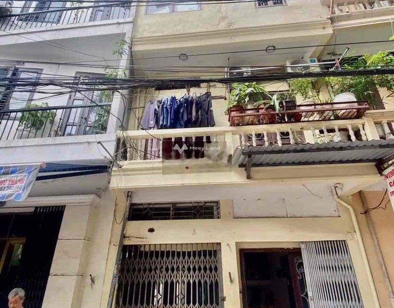 Căn nhà này 2 PN, cho thuê nhà, thuê ngay với giá tốt 5 triệu/tháng Diện tích nền 18m2 vị trí đẹp ở Hoàng Văn Thụ, Hà Nội-01