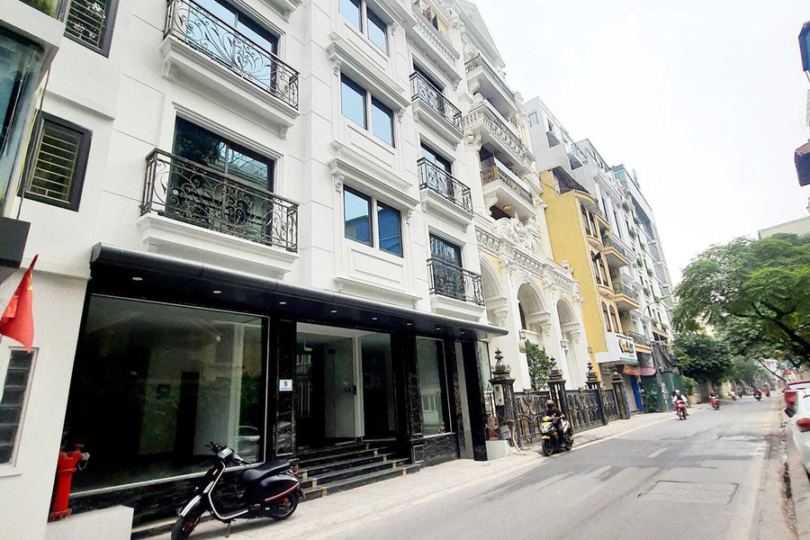 Mặt phố Linh Lang, Ba Đình, 9 tầng, thang máy mới, cho thuê 170 triệu/tháng-01