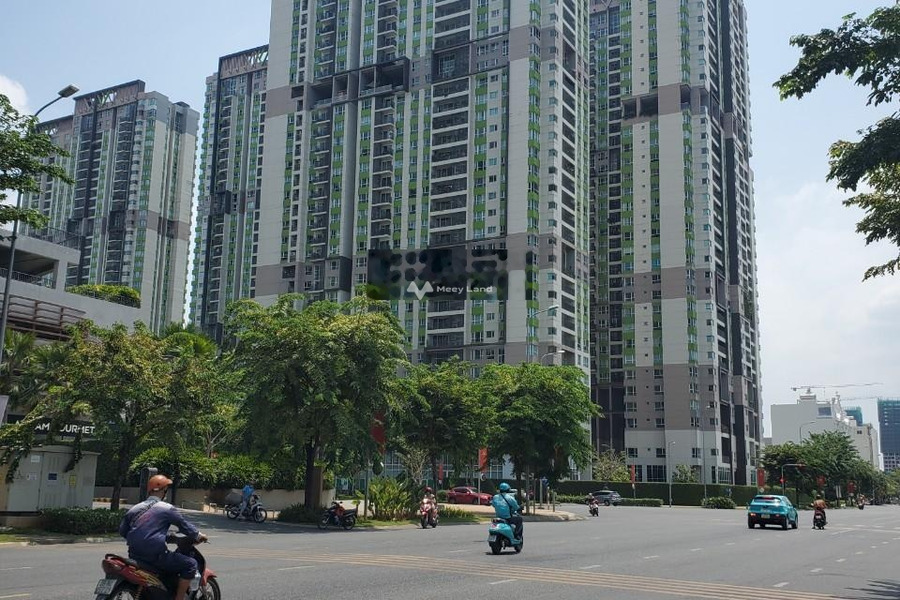 Cho thuê nhà diện tích chung là 300m2 vị trí đẹp tọa lạc ngay Quận 2, Hồ Chí Minh thuê ngay với giá siêu khủng chỉ 80 triệu/tháng-01