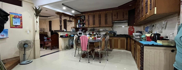 Nguyễn Oanh, Phường 17, bán biệt thự, bán ngay với giá êm chỉ 25 tỷ có diện tích trung bình 208m2, tổng quan bên trong nhà gồm 5 PN vị trí tốt-02