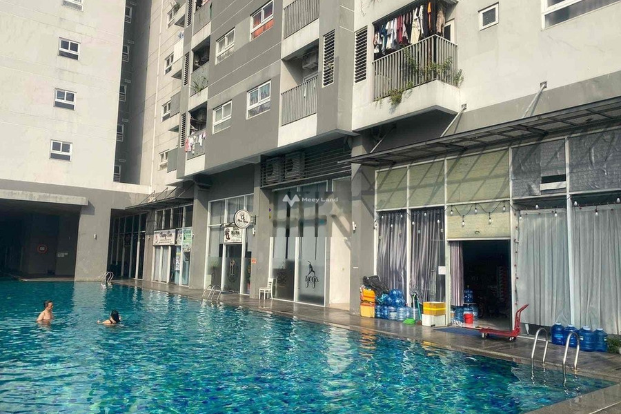 Trong căn hộ bao gồm 2 phòng ngủ, cho thuê căn hộ mặt tiền nằm tại Tân Tạo, Bình Tân, 2 WC vị trí trung tâm-01
