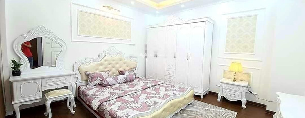 Nằm tại Phan Đình Giót, Phương Liệt, bán nhà, giá bán cực êm 29 tỷ có diện tích 135m2 cảm ơn bạn đã đọc tin.-03