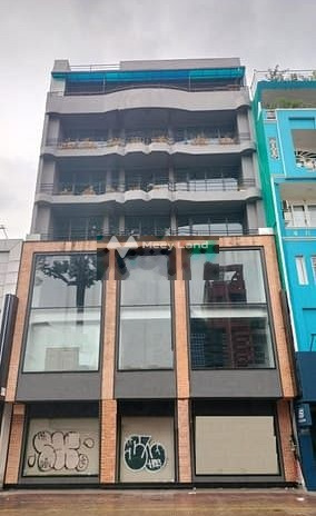 Cho thuê 123 Nguyễn Trãi Q5 - 13x38m - 8 tầng THANG MÁY - giá 800tr/th 