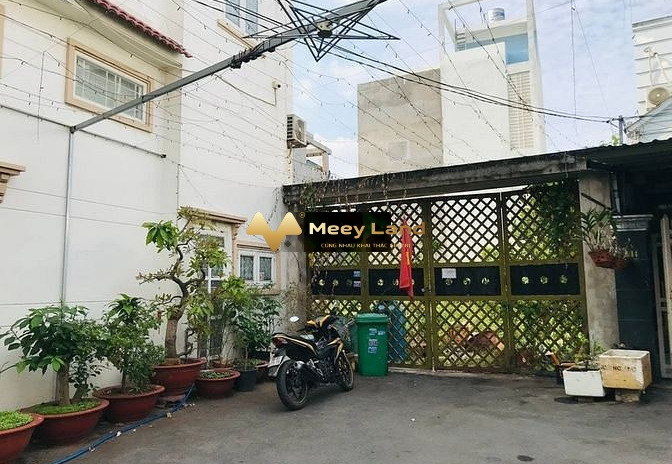 Tọa lạc ở Lã Xuân Oai, Tăng Nhơn Phú A bán nhà vào ở ngay giá cực tốt 8 tỷ có diện tích rộng 72.5m2 trong nhà có tất cả 1 phòng ngủ liên hệ ngay để đư...