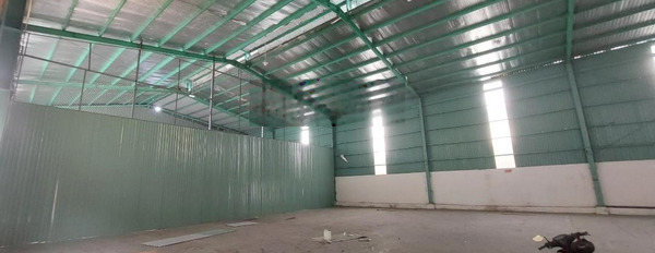 Cho thuê kho Q7 DT 350m2 đẹp như văn phòng - chuẩn tiêu chuẩn PCCC -02