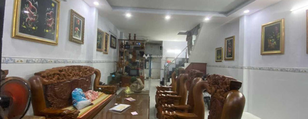 Cho thuê nhà tọa lạc ở Nguyễn Văn Tăng, Long Thạnh Mỹ, giá thuê liền 7.5 triệu/tháng có diện tích rộng 70m2, trong nhà này có 3 phòng ngủ-03