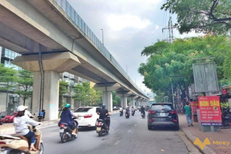 Kinh doanh siêu đỉnh, mặt phố Hào Nam, 142m², chào 60,2 tỷ-01