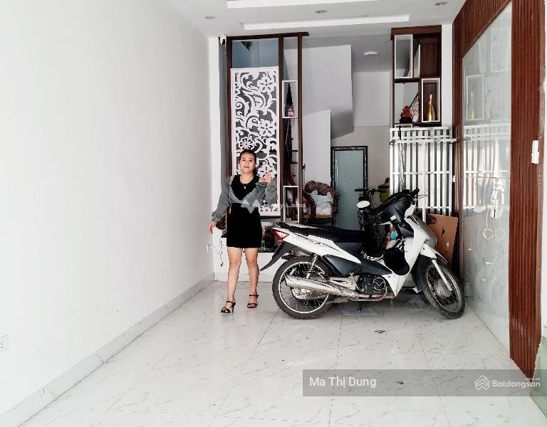 Nhà 5 PN bán nhà ở có diện tích rộng 33m2 bán ngay với giá mua ngay chỉ 4.2 tỷ mặt tiền tọa lạc tại Hoàng Văn Thụ, Hà Nội-01