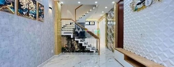 Tổng quan nhà thì gồm có 3 PN, cho thuê nhà ở diện tích 67.5m2 thuê ngay với giá siêu mềm từ 16 triệu/tháng vị trí đẹp ngay Phú Nhuận, Hồ Chí Minh-02