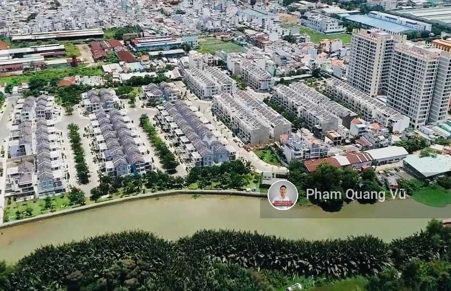 Trong nhà này có 5 phòng ngủ bán nhà bán ngay với giá hấp dẫn chỉ 14.6 tỷ có diện tích chính 104m2 vị trí đẹp tọa lạc gần Quận 7, Hồ Chí Minh-01