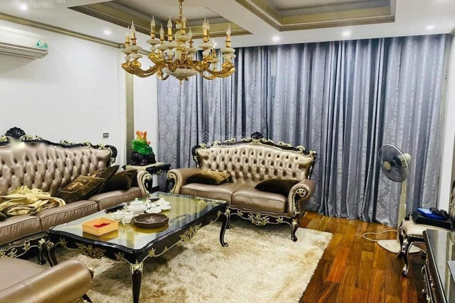 Bán nhà có diện tích chính 99m2 vị trí mặt tiền tọa lạc ở Tam Khương, Khương Thượng giá bán cực tốt 26 tỷ trong ngôi nhà này có 12 phòng ngủ, 12 WC-01