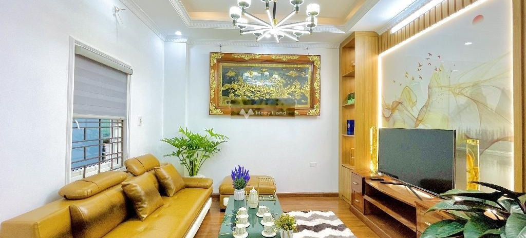 Vị trí tốt ở Hai Bà Trưng, Hà Nội bán nhà bán ngay với giá phải chăng 3.35 tỷ