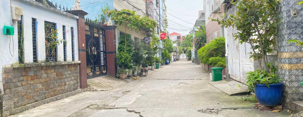 Ở tại Tây Hòa, Hồ Chí Minh, bán nhà, bán ngay với giá siêu rẻ từ 5.3 tỷ diện tích chuẩn 80m2, ngôi nhà gồm có 4 PN cám ơn quý khách đã đọc tin-03