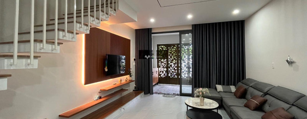 Trong nhà này 3 PN bán nhà bán ngay với giá chính chủ 5.95 tỷ có diện tích chung là 75m2 vị trí thuận lợi ngay Nha Trang, Khánh Hòa-03