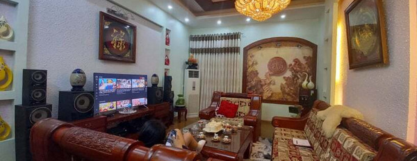 Bán nhà đẹp tại Ngô Gia Tự, Việt Hưng, Long Biên. Diện tích 76m2, giá thương lượng-03