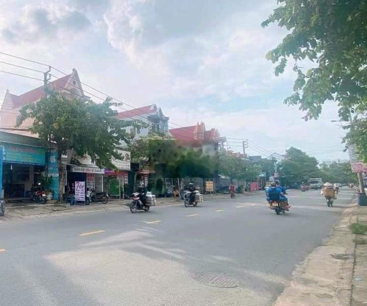 Chị chủ cần bán gấp hạ giá 900tr bán nhà mặt tiền Nguyễn Du Thuận An. -01